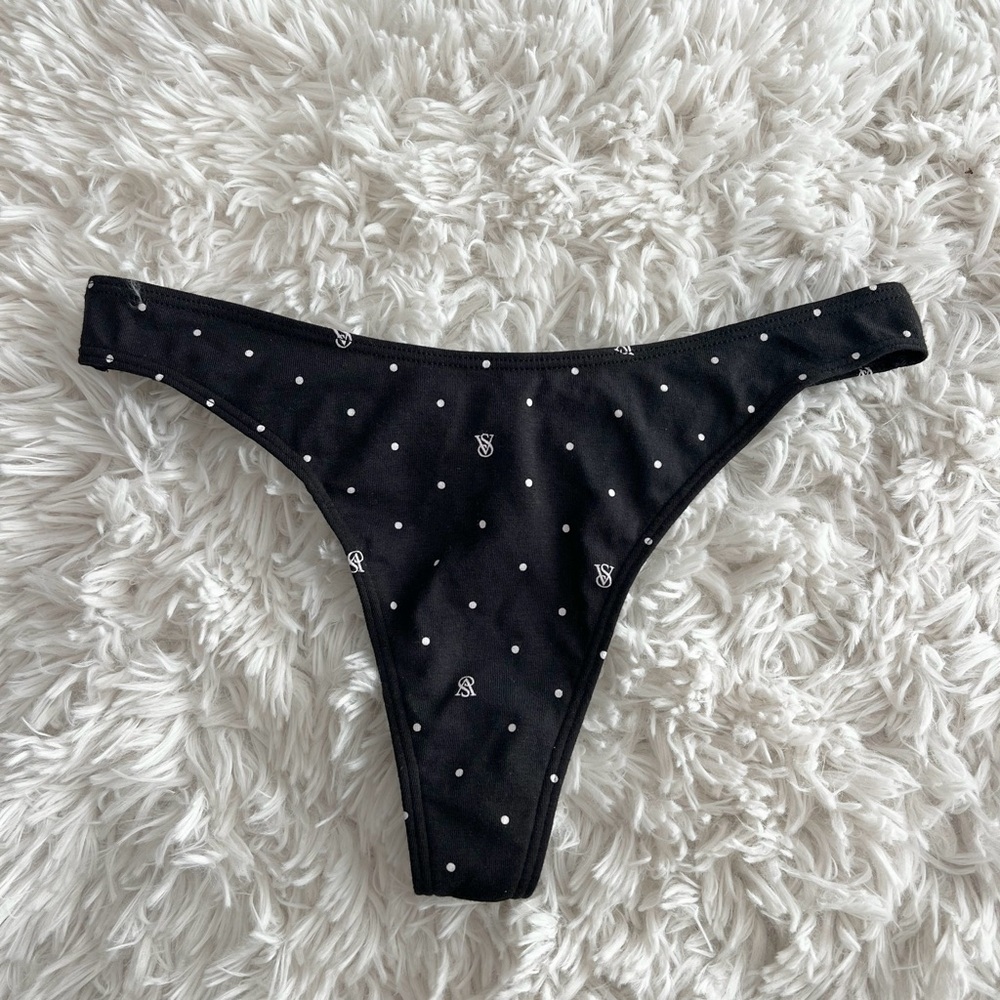 Victoria's Secret No Show Thong Panty Black with White Polka Dots VS Medium NWT